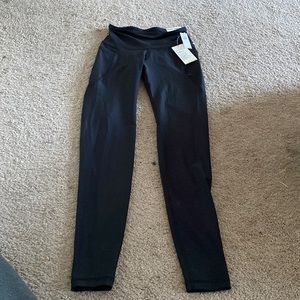 Old Navy Active Elevate Leggings Size Small